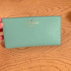 Kate Spade ♠️ Stacy wallet